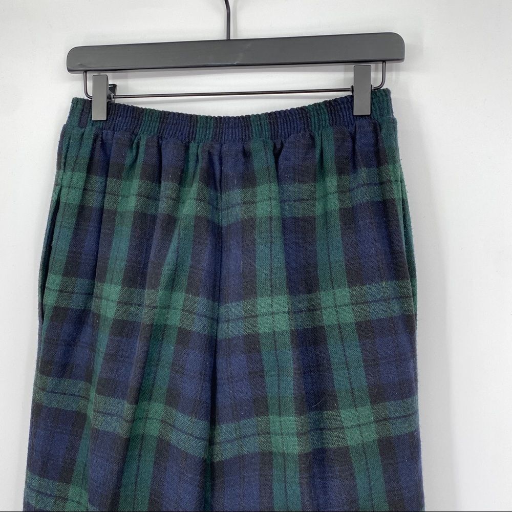 F. Shay of Boston vintage black watch plaid blue green fully lined 12 P